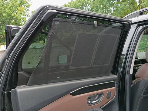 Used 2025 Honda Pilot Elite image 19