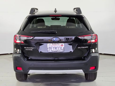 Certified 2023 Subaru Outback Limited AWD/4WD image 8