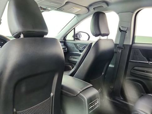 Used 2022 Lincoln Corsair FWD image 30