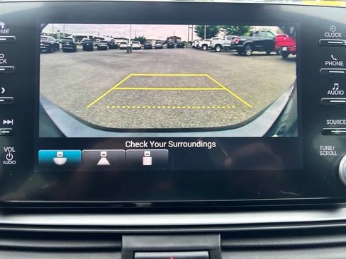 Used 2018 Honda Accord Sport image 22