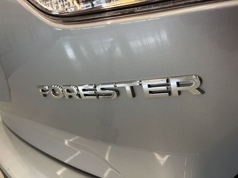 Certified 2024 Subaru Forester Limited image 40