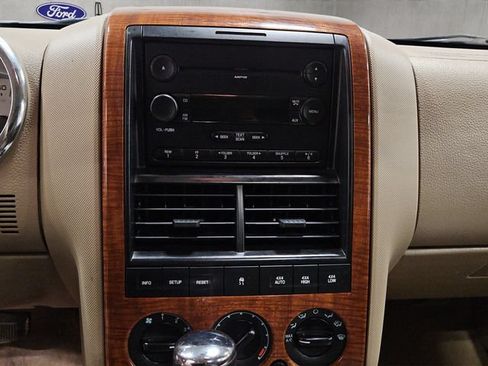 Used 2007 Ford Explorer Eddie Bauer AWD/4WD image 15