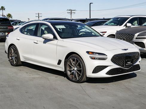 New 2026 Genesis G70 2.5T Prestige image 3