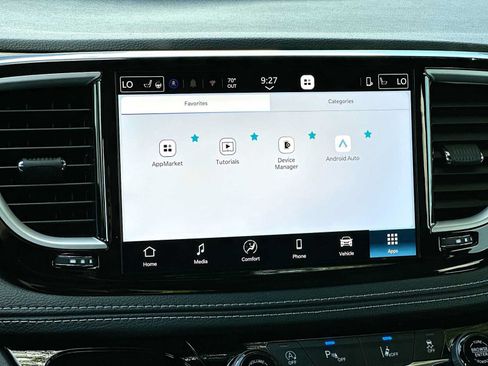 New 2027 Chrysler Pacifica Select FWD image 20
