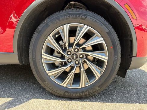 New 2026 Lincoln Aviator 2WD image 13
