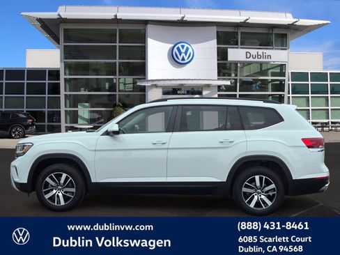 Certified 2023 Volkswagen Atlas SE FWD image 7