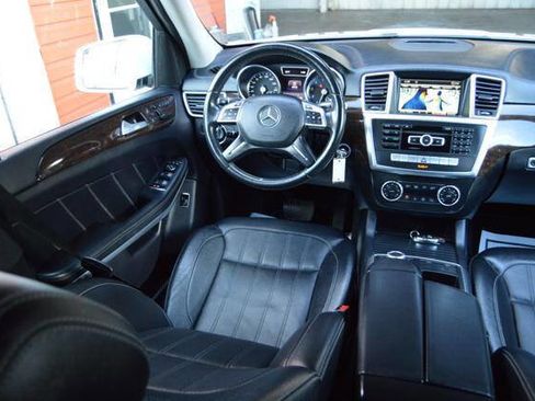 Used 2014 Mercedes-Benz GL 450 GL 450 4MATIC AWD 4dr SUV image 54