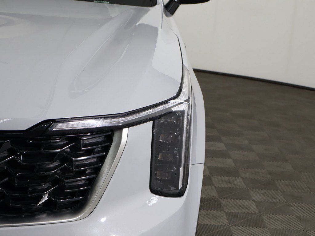 Certified 2026 Kia Sorento S FWD image 14