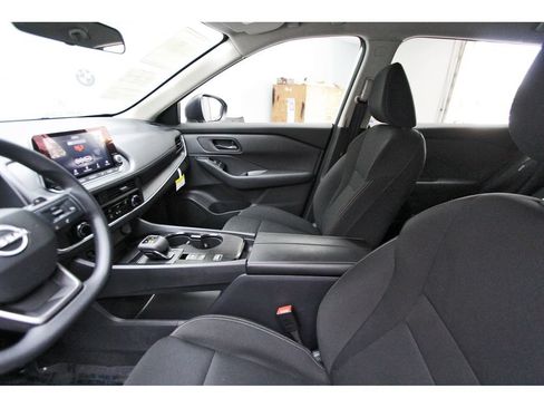 Certified 2025 Nissan Rogue S FWD image 12