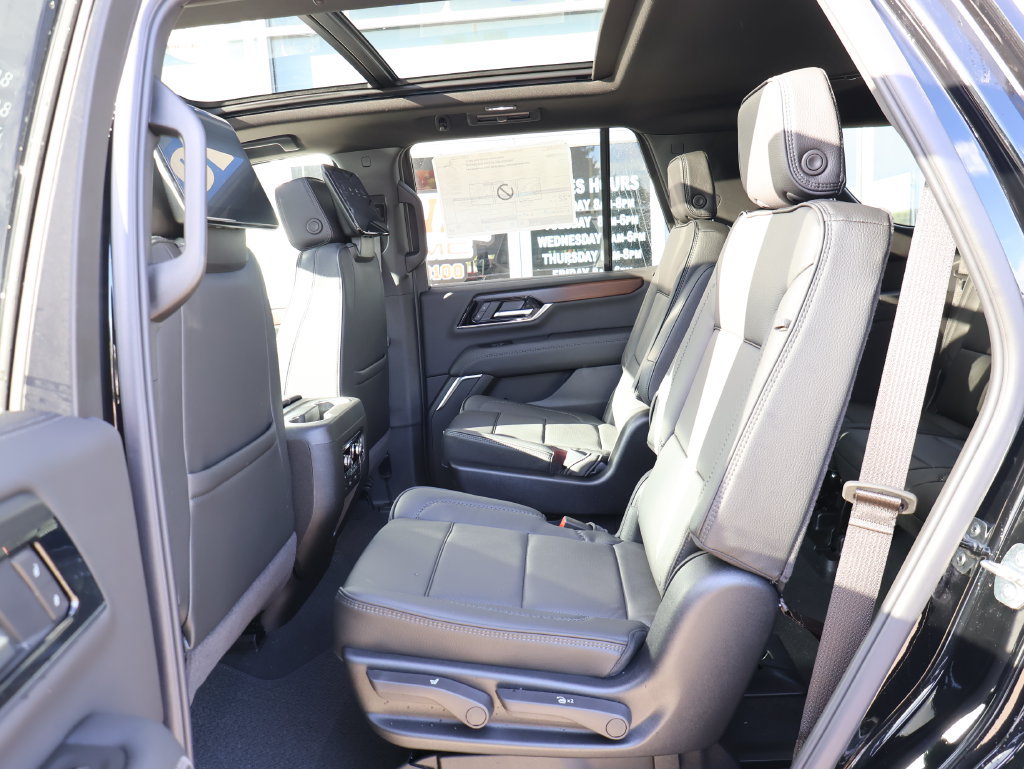 New 2026 GMC Yukon Denali w/ Denali Reserve Package AWD/4WD image 28