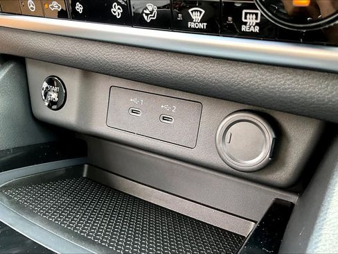 New 2026 Nissan Rogue SV FWD image 19