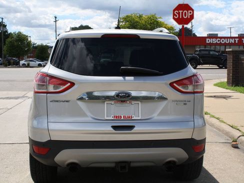 Used 2015 Ford Escape Titanium AWD/4WD image 5