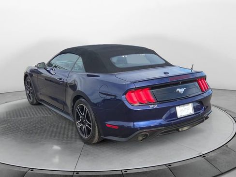 Used 2020 Ford Mustang Premium image 3