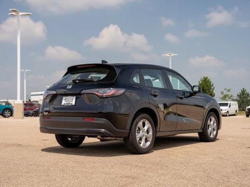 Used 2024 Honda HR-V LX image 7