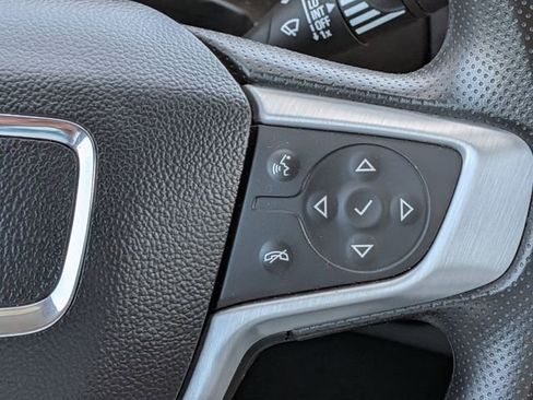 Used 2023 GMC Terrain SLE w/ Driver Convenience Package FWD image 19