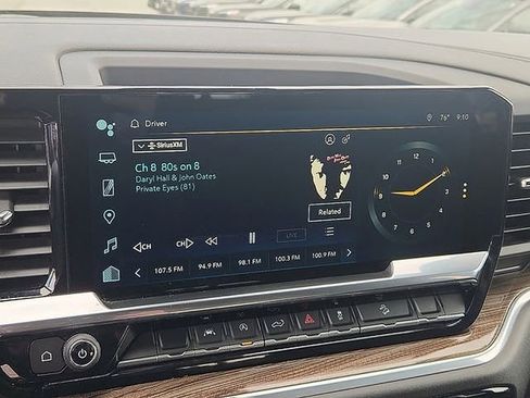Certified 2022 Chevrolet Silverado 1500 LT AWD/4WD image 16