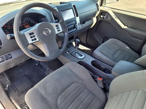 Used 2020 Nissan Frontier S RWD image 10
