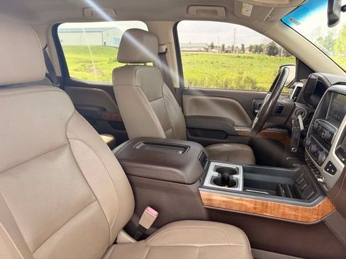 Used 2017 GMC Sierra 1500 SLT w/ SLT Premium Package AWD/4WD image 6