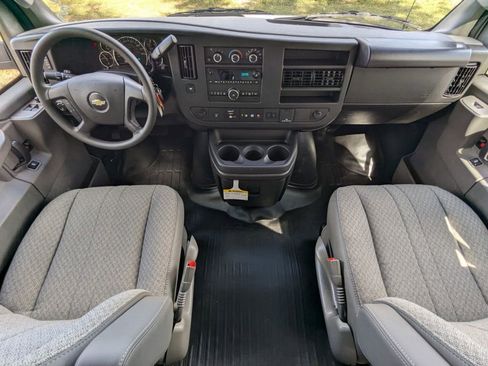 New 2024 Chevrolet Express 3500 Extended w/ Driver Convenience Package image 16