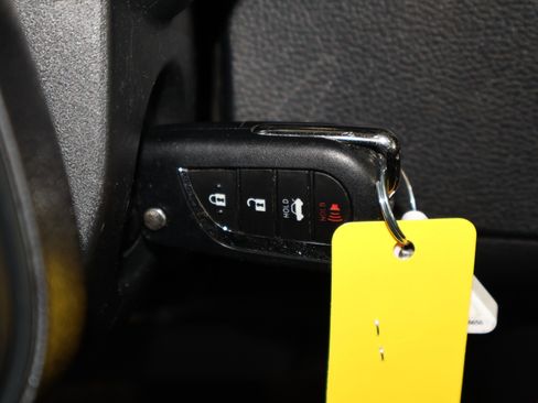 Used 2024 Toyota Corolla LE image 25