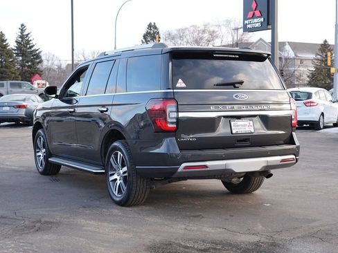 Used 2023 Ford Expedition Limited image 5