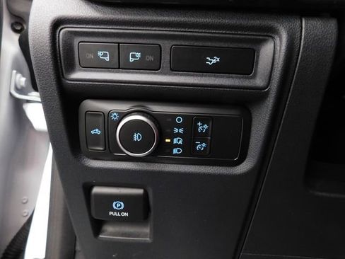 Used 2022 Ford F150 XLT w/ Equipment Group 302A High image 26