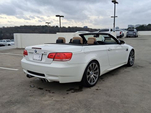 Used 2010 BMW M3 Convertible image 23