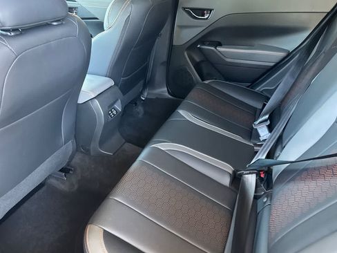 Certified 2025 Subaru Crosstrek 2.5i Limited AWD/4WD image 4