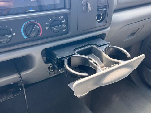 Used 2004 Ford F350 Lariat AWD/4WD image 50