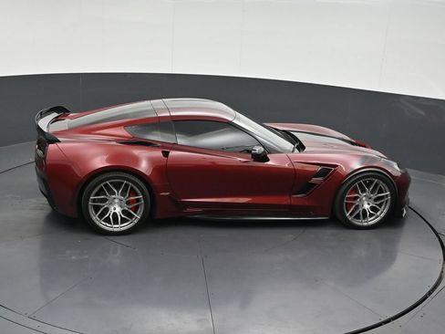 Used 2017 Chevrolet Corvette Grand Sport w/ Carbon Flash Badge Package RWD image 21