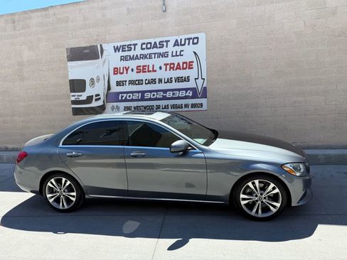 Used 2018 Mercedes-Benz C 300 Sedan image 3