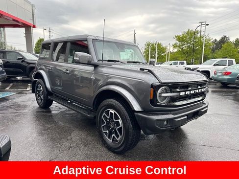 Used 2024 Ford Bronco Outer Banks AWD/4WD image 9