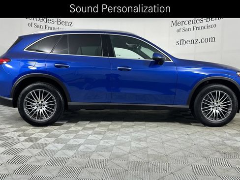 Certified 2025 Mercedes-Benz GLC 300 4MATIC image 4