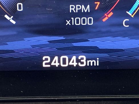 Used 2025 Chevrolet Equinox LT image 9