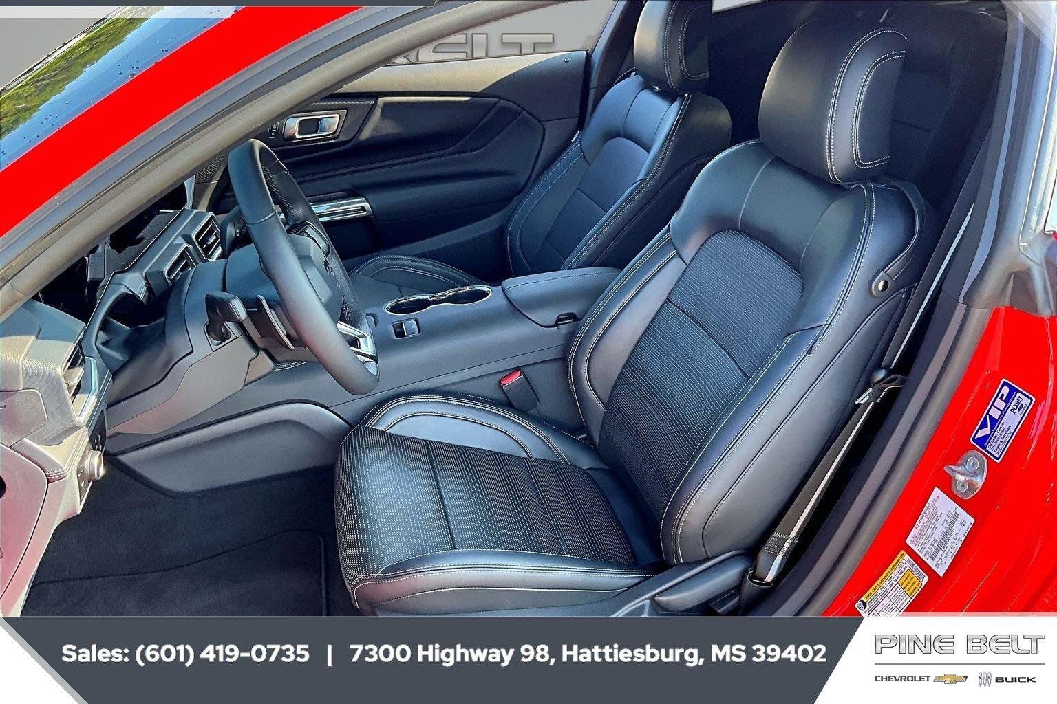 Used 2025 Ford Mustang GT Premium RWD image 18