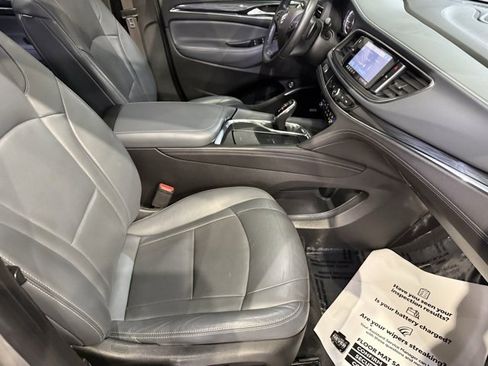 Used 2021 Buick Enclave Essence w/ Sound and Sites Package image 32