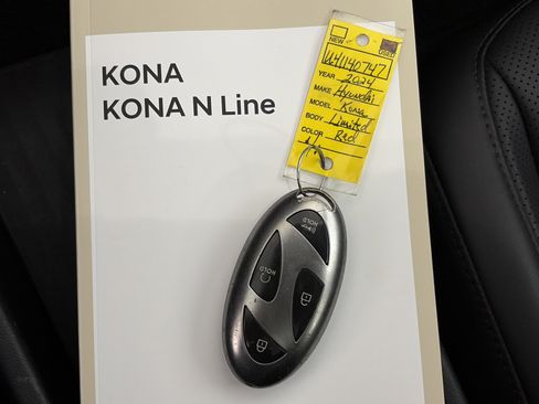 Used 2024 Hyundai Kona Limited AWD/4WD image 38