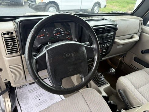 Used 2003 Jeep Wrangler X AWD/4WD image 11
