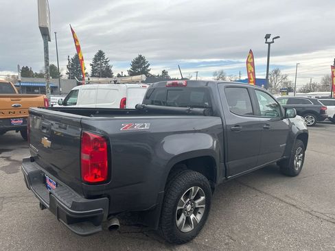 Used 2017 Chevrolet Colorado Z71 image 11