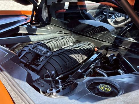 Used 2023 Chevrolet Corvette Z06 RWD image 14