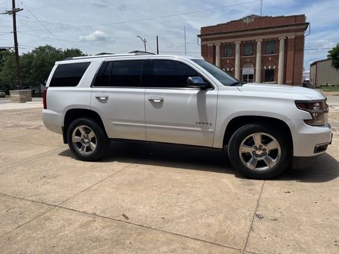 Used 2017 Chevrolet Tahoe Premier RWD image 6
