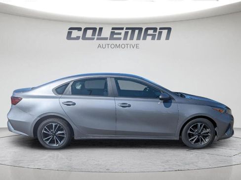 Used 2024 Kia Forte LXS FWD image 25