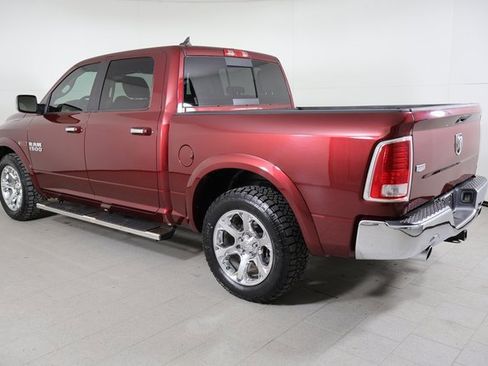 Used 2018 RAM 1500 Laramie image 9