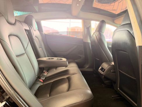 Used 2022 Tesla Model 3 Performance AWD/4WD image 22