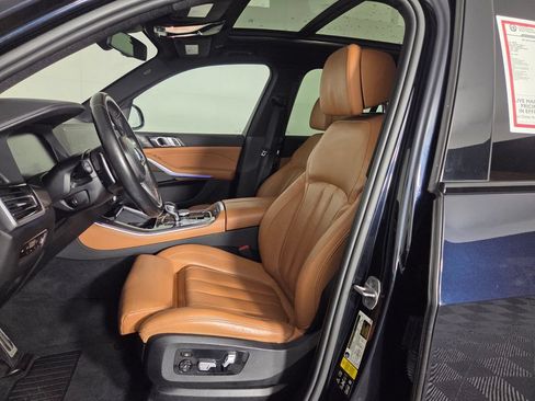 Used 2021 BMW X5 M50i w/ Premium Package AWD/4WD image 9