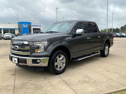 Used 2016 Ford F150 Lariat image 3