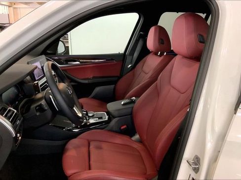 Used 2024 BMW X3 sDrive30i w/ Premium Package image 24