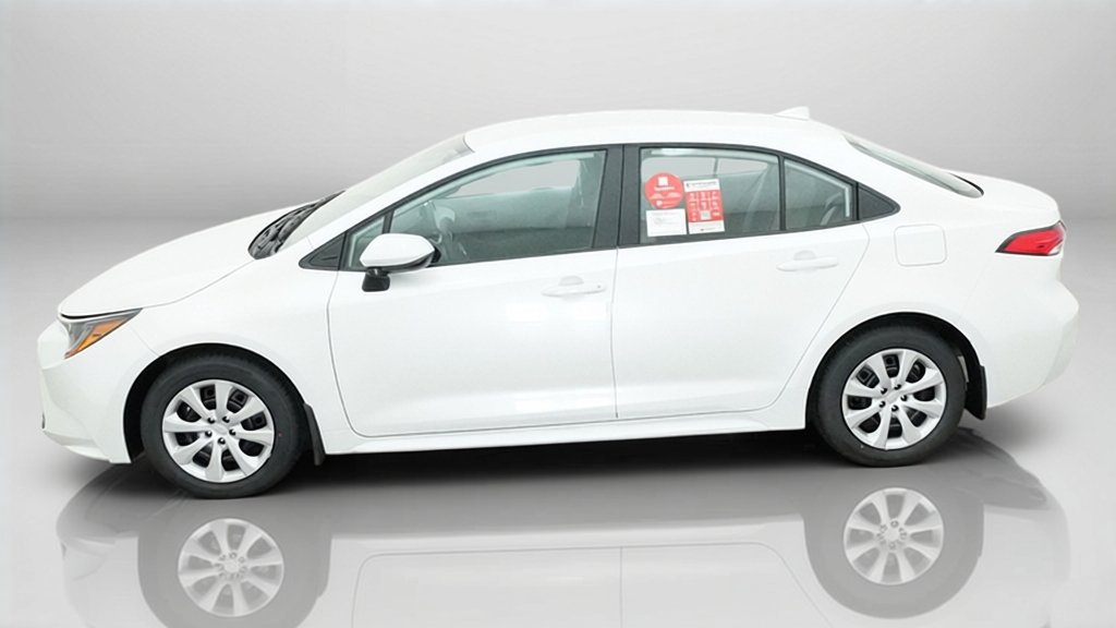 New 2027 Toyota Corolla LE FWD image 33