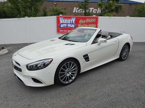 Used 2019 Mercedes-Benz SL 550 w/ Driver Assistance Package image 13