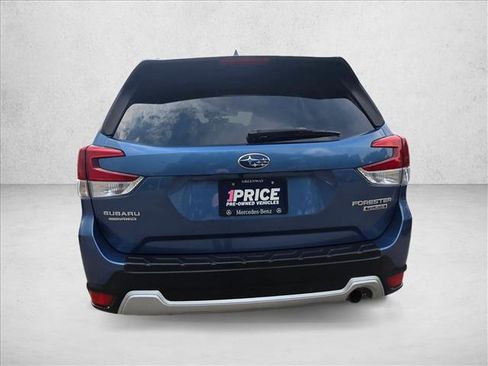 Used 2019 Subaru Forester Touring image 6